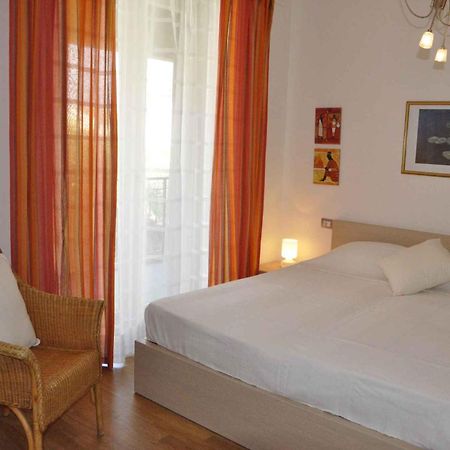 Apartments In Lazise - Gardasee 30250 Eksteriør bilde