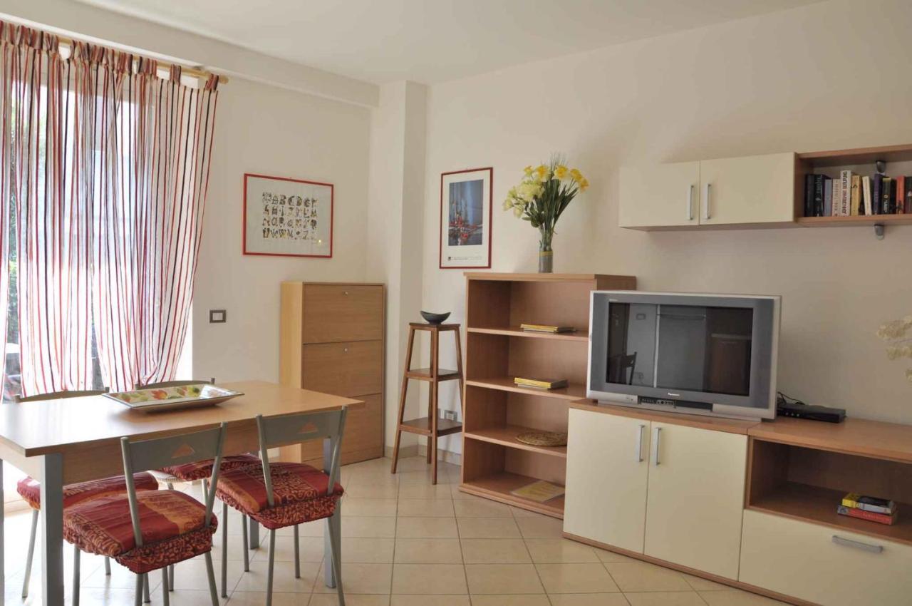Apartments In Lazise - Gardasee 30250 Eksteriør bilde